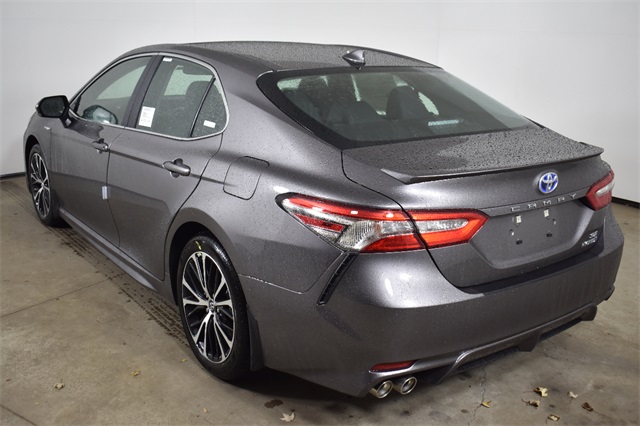 New 2019 Toyota Camry Hybrid SE 4D Sedan in East Rochester #19T0258 ...